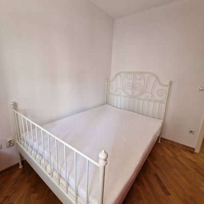 Location d’un appartement confortable de 3 pièces, 62 m², Vračar, Belgrade, Serbie